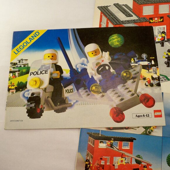 Vintage LEGOLAND *6382 Fire station Assembly & Other Booklets - Picture 3 of 6